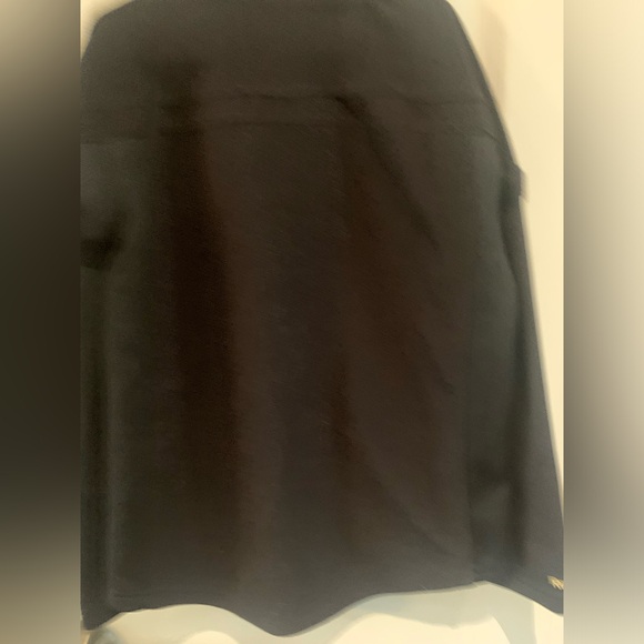 Reebok Pittsburgh Penguin 1/4 Zip Kids’ Black Pullover with embroidered Penguin - Picture 2 of 5